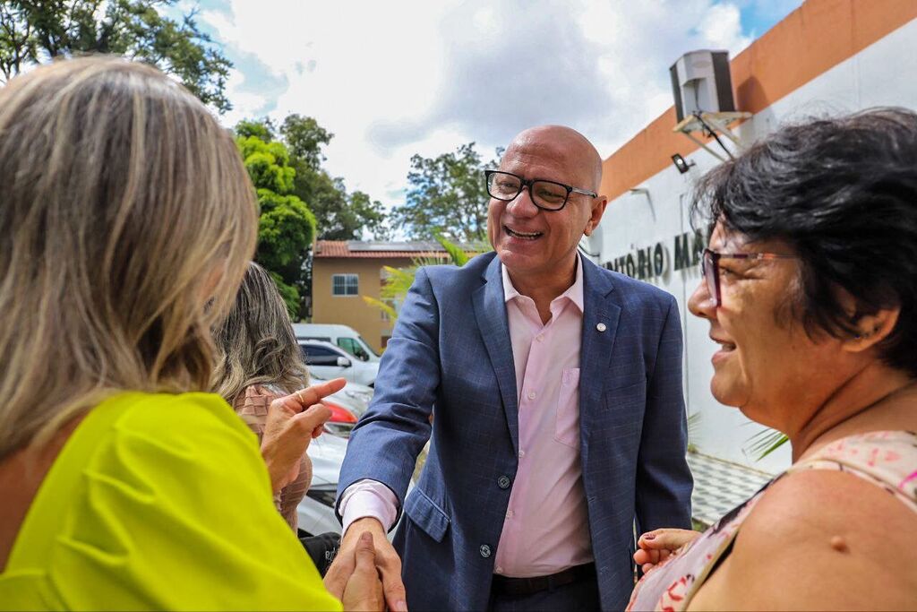 pihoje's tweet photo. Franzé Silva consolida apoio do Solidariedade em busca da candidatura à PMT https://t.co/0LzWZLPbnl #conectavocêaomundo #pihoje #PortalPiauíHoje #teresina https://t.co/TOLBe4Xd0J