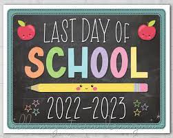 Last Day of School!

Thursday, May 25 is the last day of school. Students will be released at 12:55.
Thanks to all of Bear Nation for your support this school year!

GO BEARS!!!