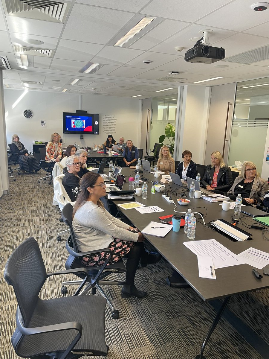 EmmaJeffery313's tweet photo. Great day working with SAMs ~ strengthening effective school strategies and processes around policy monitoring. Utilising the expertise within the network. @CathyBrennan1 @lisa1muir1 #macleayvalleynetwork https://t.co/AkqiN5zzjL