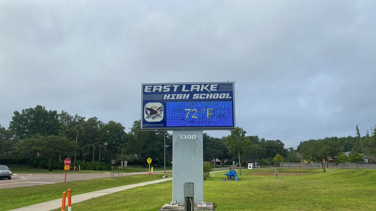 Aloha!today is another day to visit East Lake high 🤙🏽
