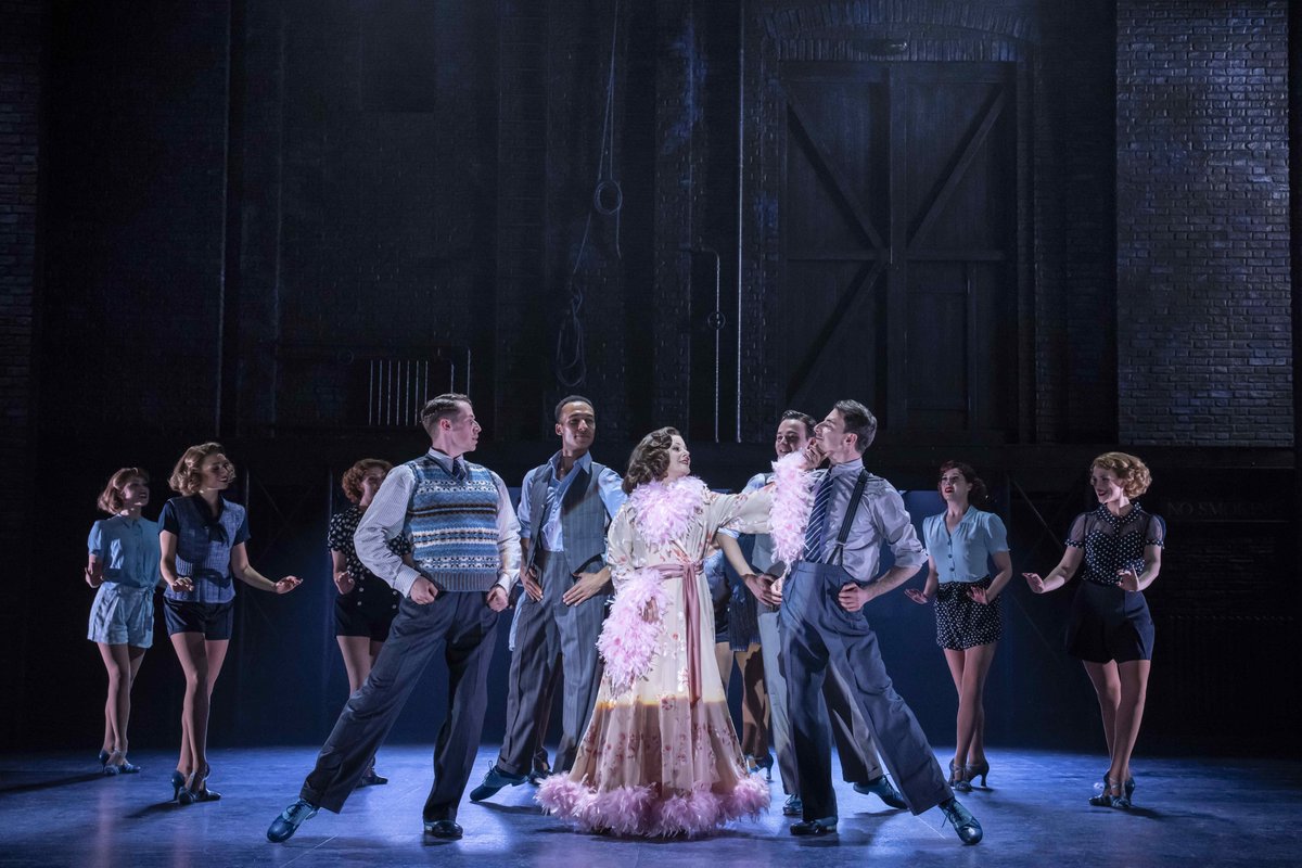 Photos: 42nd Street starring Ruthie Henshall – first look images released whatsonstage.com/leicester-thea…
