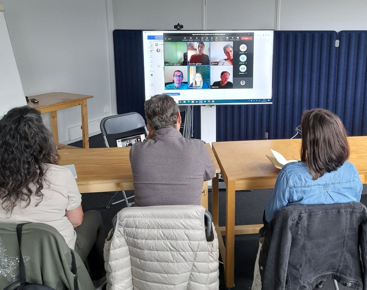 📢 #AidantsFamiliaux votre agence @poleemploi_NA de #SaintJeandeLuz et la startup d'état <a href="/BetaGouv/">beta.gouv.fr</a> #REVA vous présentent les #opportunités de transformer votre #experience en  #titreprofessionnel/#diplôme avec un parcours #VAE simplifié et financé 
️ℹ️ ➡️ reva.beta.gouv.fr