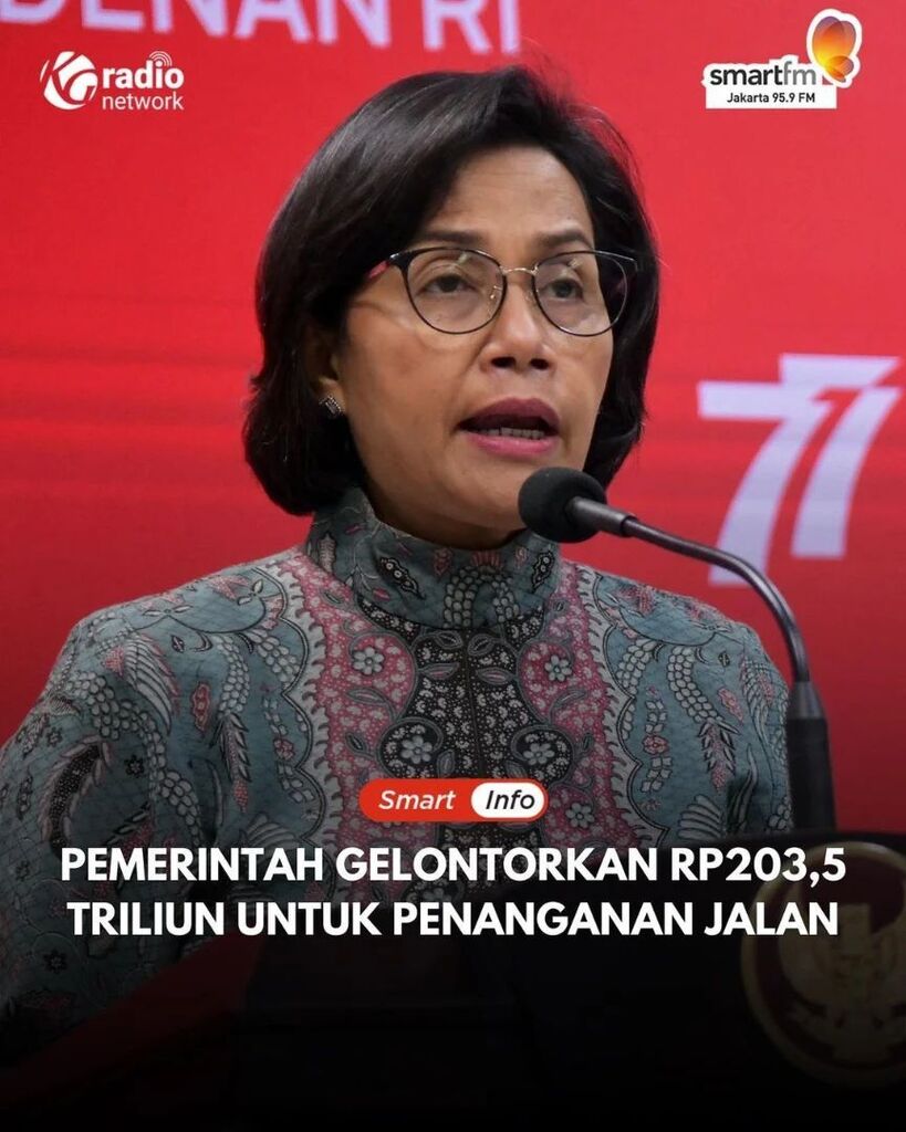 Menteri Keuangan Sri Mulyani mengungkapkan pemerintah telah mengalokasikan Rp203,5 triliun untuk penanganan ruas jalan nasional dan jalan daerah baik tol maupun non tol.

Sri Mulyani menyebut, alokasi terbesar anggaran pembangunan dan penanganan jalan yaitu untuk pulau Sumat…