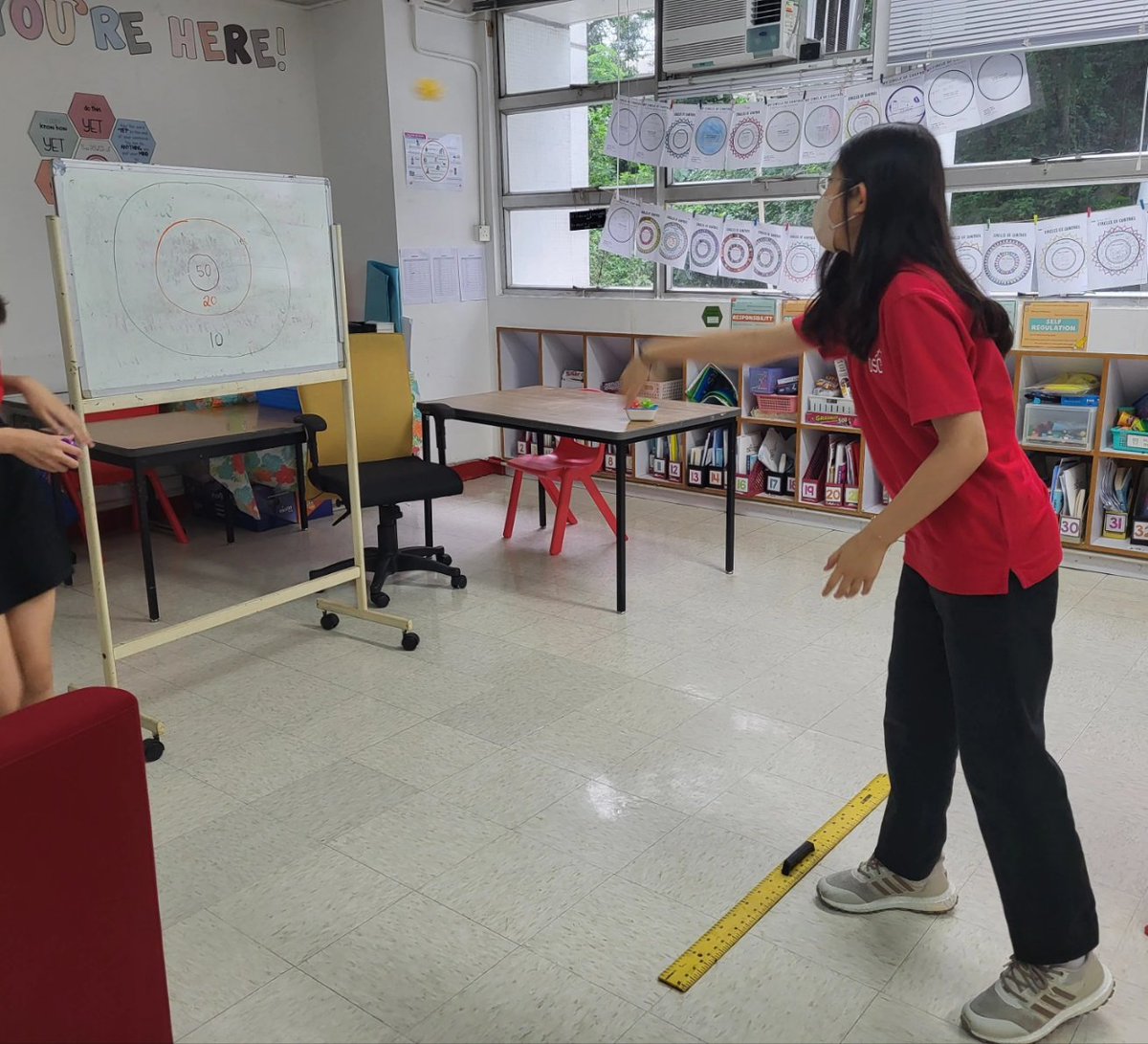 mrstedstone's tweet photo. Our culminating essays are almost ready to be submitted, but first, we need to practice our editing skills! In ESL class, we identified and corrected grammatical errors in sentences taken from our essays. Correct answers earned us a chance to throw a suction ball at a target! 🎯 https://t.co/KWCstF1agk