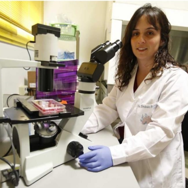 IBIOMED1's tweet photo. Paula Fernández Palanca representará a la ULE en la tercera edición del Concurso #HiloTesis.

La investigadora de IBIOMED figura entre las finalistas de esta edición a la que han concurrido 387 hilos sobre tesis doctorales de 45 Universidades.

https://t.co/5xoQji7S8B https://t.co/vPWHNDvNrD
