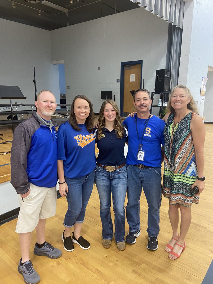 Leslie M. Stover Middle School tweet media