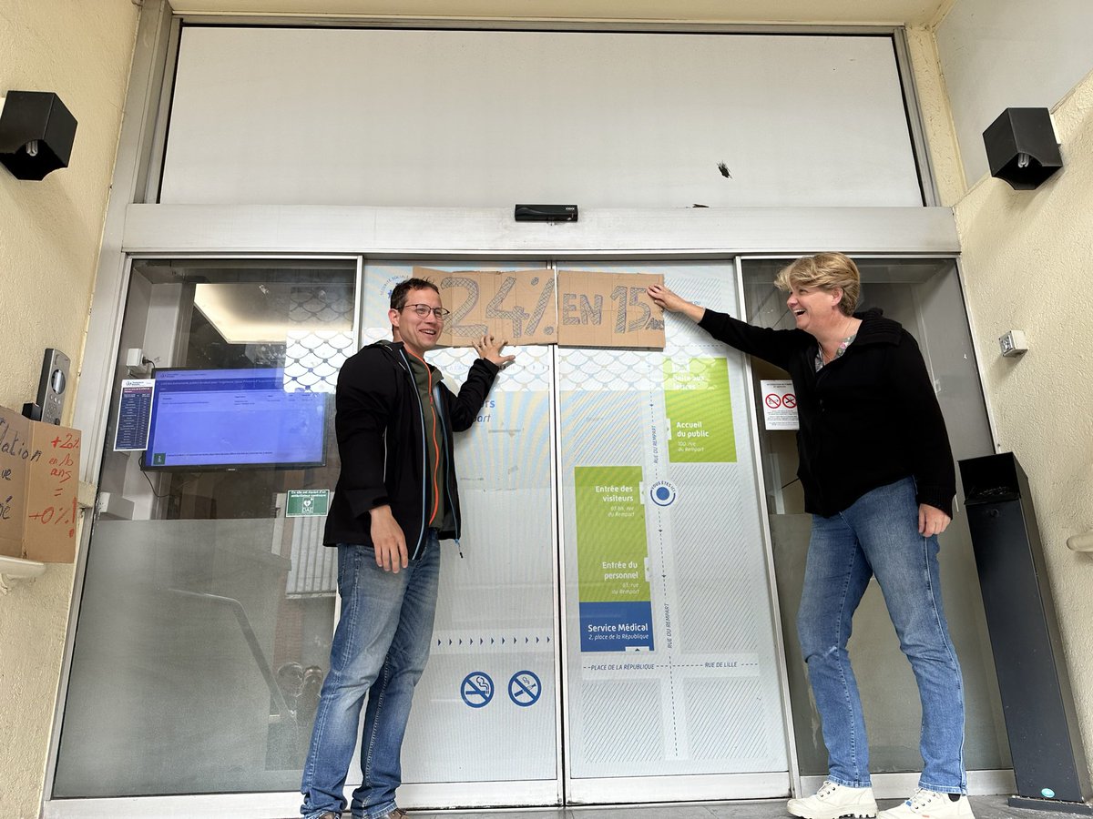 #TeamKiné les membres de la CPD du <a href="/SNMKR1/">SNMKR</a> et de <a href="/alizekine/">Alizé</a> accompagnés de Mme la députée <a href="/beadescamps/">Béatrice Descamps</a> sont en réunion avec la direction de la CPAM du Hainaut. #NegoKinéCnam
Merci à <a href="/Negokine/">Négociations Kiné : Tous Concernés !</a> pour l’organisation ! 👍