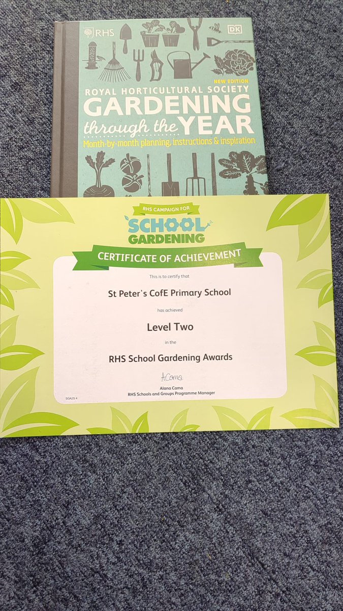 StPetersEarth's tweet photo. Great job Earth Stewards! So proud of all the work you have done to get this! ✨ https://t.co/6IDNfzEVIC