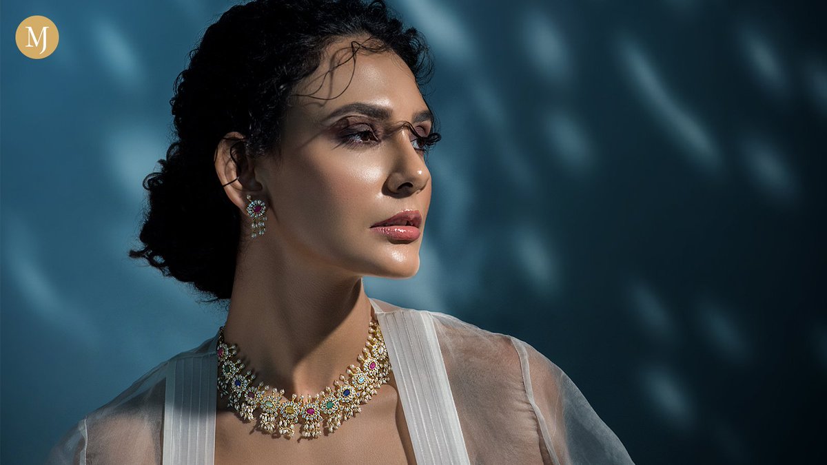 malani_jewelers's tweet photo. Celebrate the magic of Gemstones with our stunning Rangoli Collection. You can procure sets from this collection at https://t.co/72XzavBZ7T
#MalaniJewelers #RangoliCollection #NecklaceSet https://t.co/fv84FmDeU3