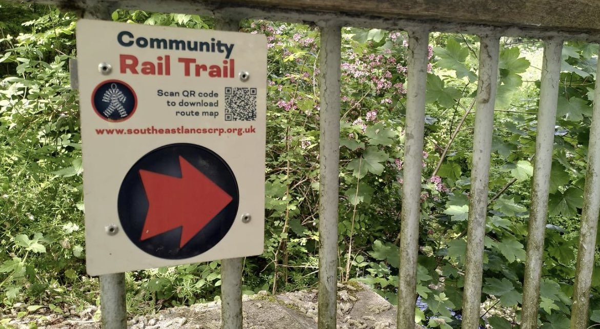 South East Lancashire CRP (@selcrp1) on Twitter photo Today as part of #CommunityRailWeek we held a launch event for our Community Rail Trail (funded by <a href="/AvantiWestCoast/">Avanti West Coast</a>)
We walked a section of the route from
Bolton to Lostock, and caught the train back for a buffet lunch!
Full details of the trail here - southeastlancscrp.org.uk/community-rail… Today as part of #CommunityRailWeek we held a launch event for our Community Rail Trail (funded by <a href="/AvantiWestCoast/">Avanti West Coast</a>)
We walked a section of the route from
Bolton to Lostock, and caught the train back for a buffet lunch!
Full details of the trail here - southeastlancscrp.org.uk/community-rail…