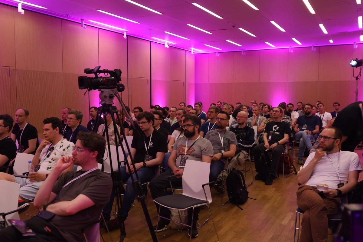 code_europe's tweet image. During his session, Piotr Trębacz provided us with some insights and best practices for using #PowerDocker. 🙌🏻👨🏻‍💻

#Docker #DevOps #CodeEurope #CodeEurope23