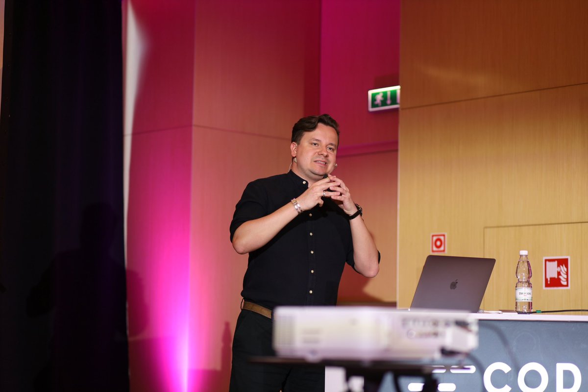 code_europe's tweet image. During his session, Piotr Trębacz provided us with some insights and best practices for using #PowerDocker. 🙌🏻👨🏻‍💻

#Docker #DevOps #CodeEurope #CodeEurope23