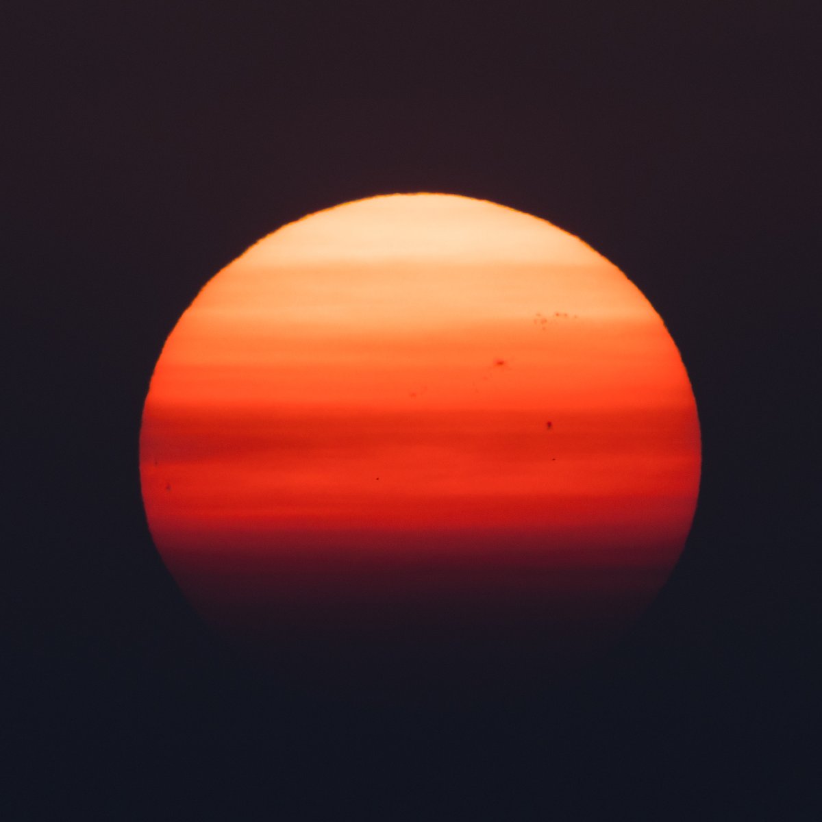 Thrilled to test the Canon R5 &amp; RF 800 f5.6, thanks to my CPS  membership. They say gear doesn't matter, but try spotting sunspots at  sunrise with a 300mm!😂 Big thanks to <a href="/CanonCanada/">Canon Canada</a>. Now, to make this  setup a permanent part of my kit... #CameraTalk #PhotographyGear