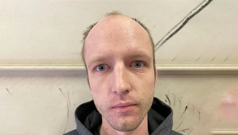 sizokthola's tweet photo. Shocking news from OR Tambo airport! A Latvian man has been arrested with R2.15m worth of cocaine. He has chosen not to apply for bail. Serious consequences ahead for those involved in drug trafficking. Let's continue to support efforts to combat this global issue. #SayNoToDrugs https://t.co/A8OIxPmz6h