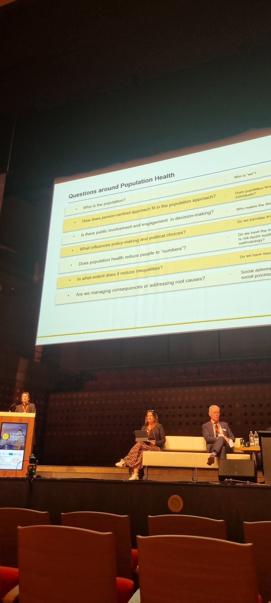 IFICInfo's tweet photo. #ICIC23 #Plenary3 #PopulationHealth approach: leverage for #integratedcare by Dr Edelweiss Aldasoro @EdelAldasoro on what do we mean by population health in the context of Integrated Care.
#ICICConference #IFICConference https://t.co/Aj1KM4bpkz