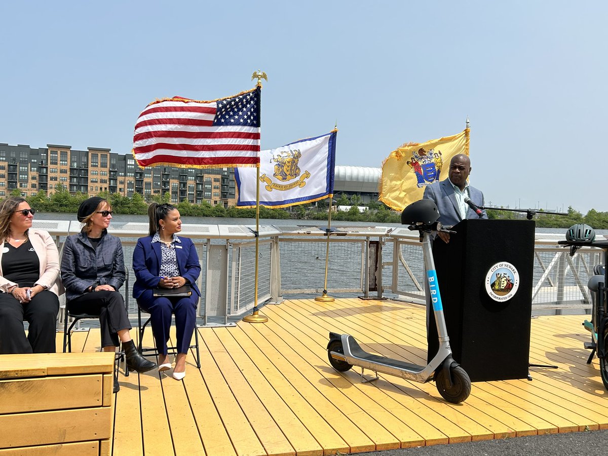 Two years and 1 million rides later, NewarkGo will become a permanent part of Newark's transportation network, bringing affordable e-bikes & scooters across the city. Congrats to Mayor @rasjbaraka, his team & the City Council for its vision and leadership. newarknj.gov/news/mayor-bar…