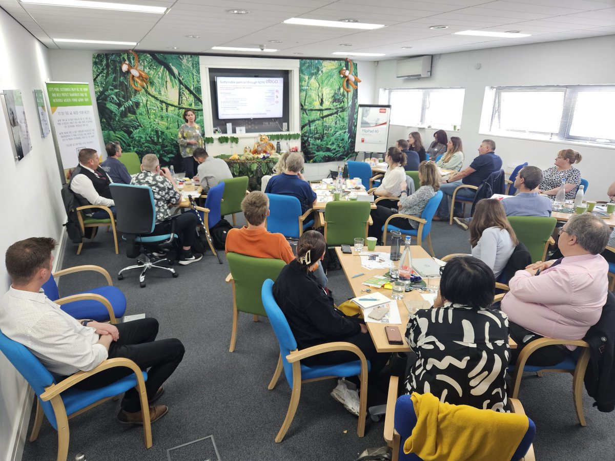 Fantastic turn out for our Sustainable Palm Oil event <a href="/TheDeepHull/">The Deep</a> with thanks to <a href="/ScienceatCZ/">Chester Zoo Science</a>  Murdoch Associates @Efeca_Forests. Thank you for your participation <a href="/ZSLconservation/">ZSL Conservation</a> @AAK <a href="/waitrose/">Waitrose & Partners</a> <a href="/marksandspencer/">M&S</a> <a href="/HenryColbeck/">Henry Colbeck</a> <a href="/UniOfHull/">University of Hull</a> Truley Treats, Mr Chippy