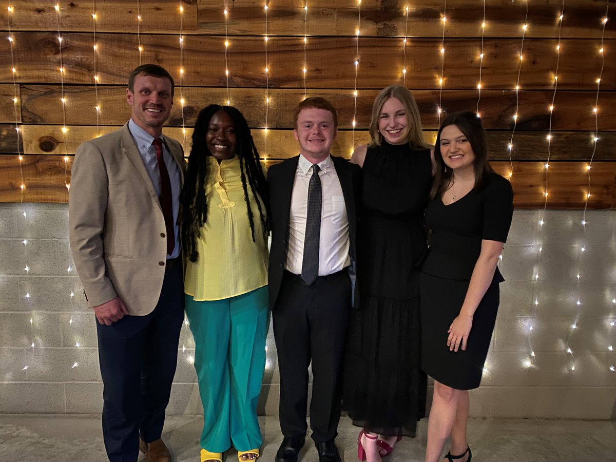 We are very proud of our high school seniors Mabrey Rice, Joey Coghill, Janet Mashindi, and Emmi Kirtley who were the guest speakers at the Henderson KY Chamber of Commerce annual dinner. <a href="/HCSDrLawson/">Bob Lawson</a> <a href="/Henderson_Cham/">Henderson Chamber of Commerce</a> <a href="/HCHSColonels/">HCHS</a>