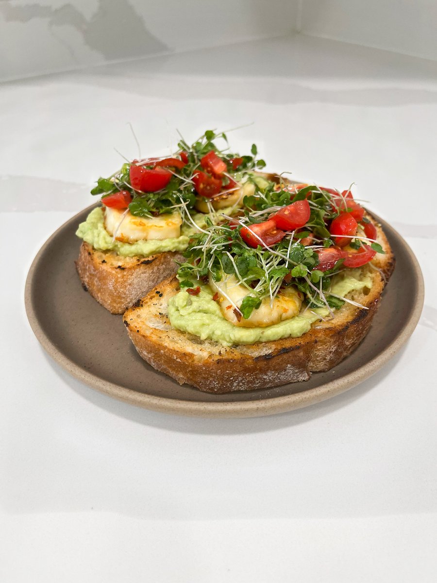 Our blog is packed with easy, unique recipes to try using your next order of greens. Looking for some inspiration on what's for dinner? Here's where you'll find it: bit.ly/3oyOctP