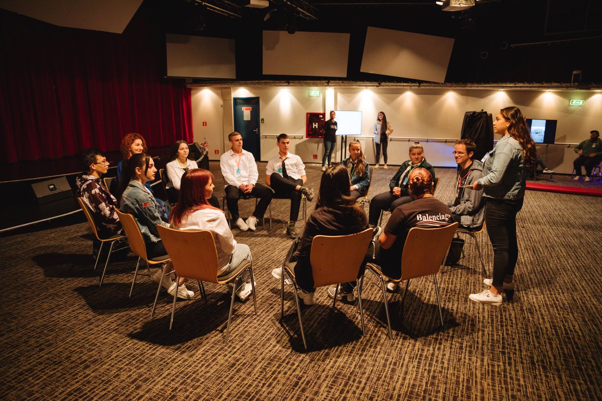 logoshope's tweet image. Sharing Knowledge🌎

Part of what Logos Hope does is to share knowledge in the ports she visits. This happens through the bookfair, which is open to local visitors, but also through the many educational, awareness and cultural programs that are organised on board.