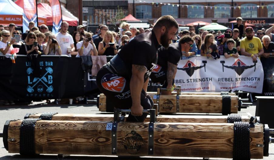 Britain's Strongest Master & The England’s Strongest Man Qualifiers are at @GloucesterQuays this weekend!

 Get your tickets now at the following links:

England’s Strongest Man Qualifiers: bit.ly/3MSVoup
Britain's Strongest Master: bit.ly/3ORhLlp