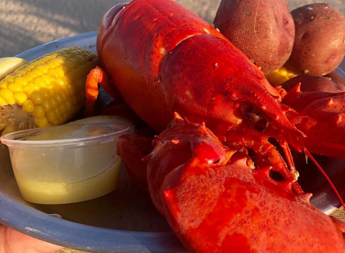 RedHookLobsterPound tweet media