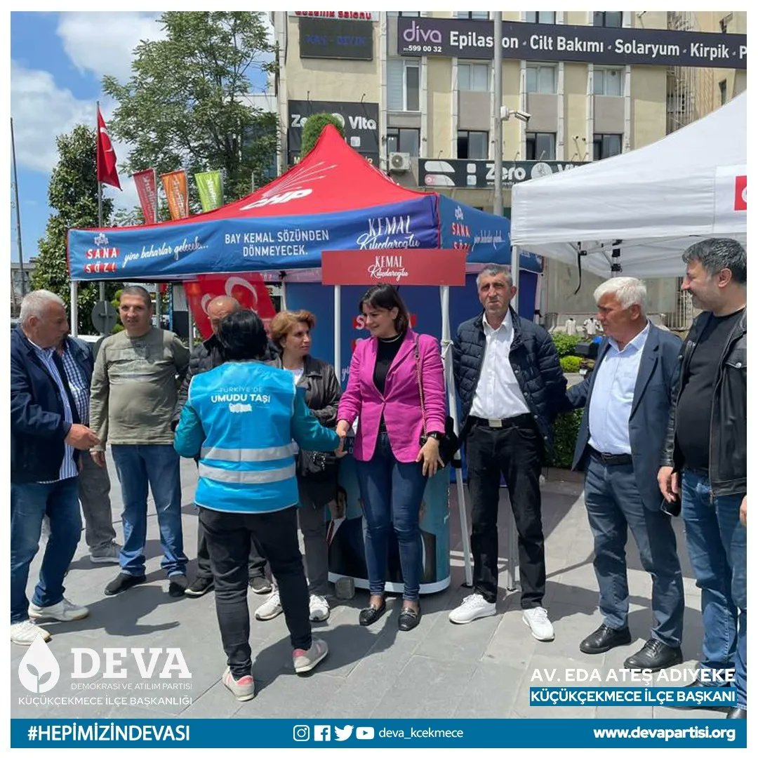 deva_kcekmece's tweet photo. Önceki dönem milletvekillerimizden Sn.Hilmi Yarayıcı ve Sn.İlhan Cihaner ile birlikte saha çalışmalarına devam ediyoruz.

Mutlu ve güçlü bir Türkiye'yi hep birlikte inşa edeceğiz

#SanaSöz
#DEVAsahada
#küçükçekmecenindevasıhazır💧🌱

@alibabacan @drerhanerol @edaatesadiyeke https://t.co/fYPVLEvojz