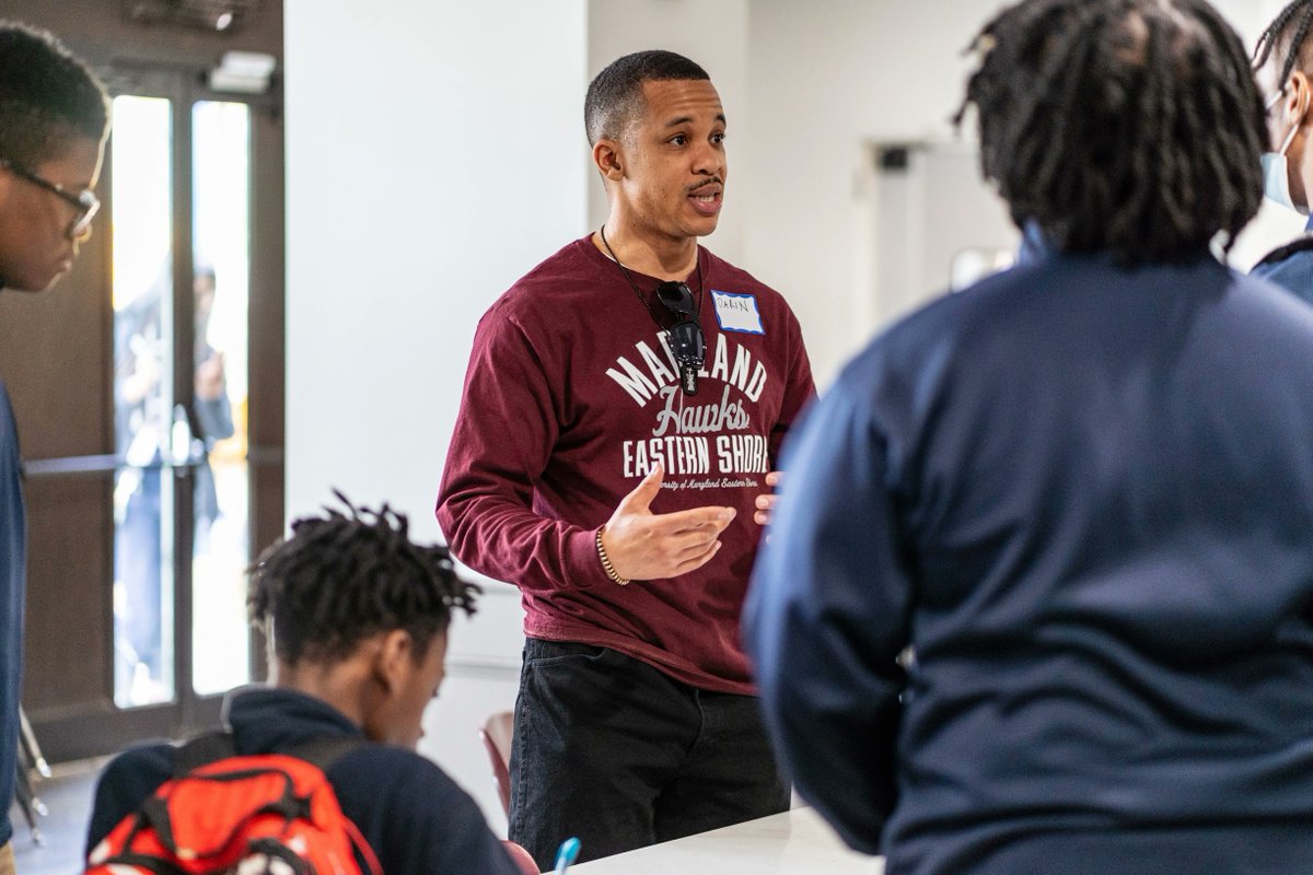 CornerstoneofDC's tweet photo. We recently hosted a College Mixer for students in grades 9-12 to speak with college graduates about life in college: showcasing different types of schools, majors, and extracurriculars available at... The event even ended in a surprise, "Prom-posal"! https://t.co/tpreEkmFQn