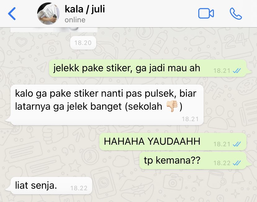 di kala senja, lee jeno au