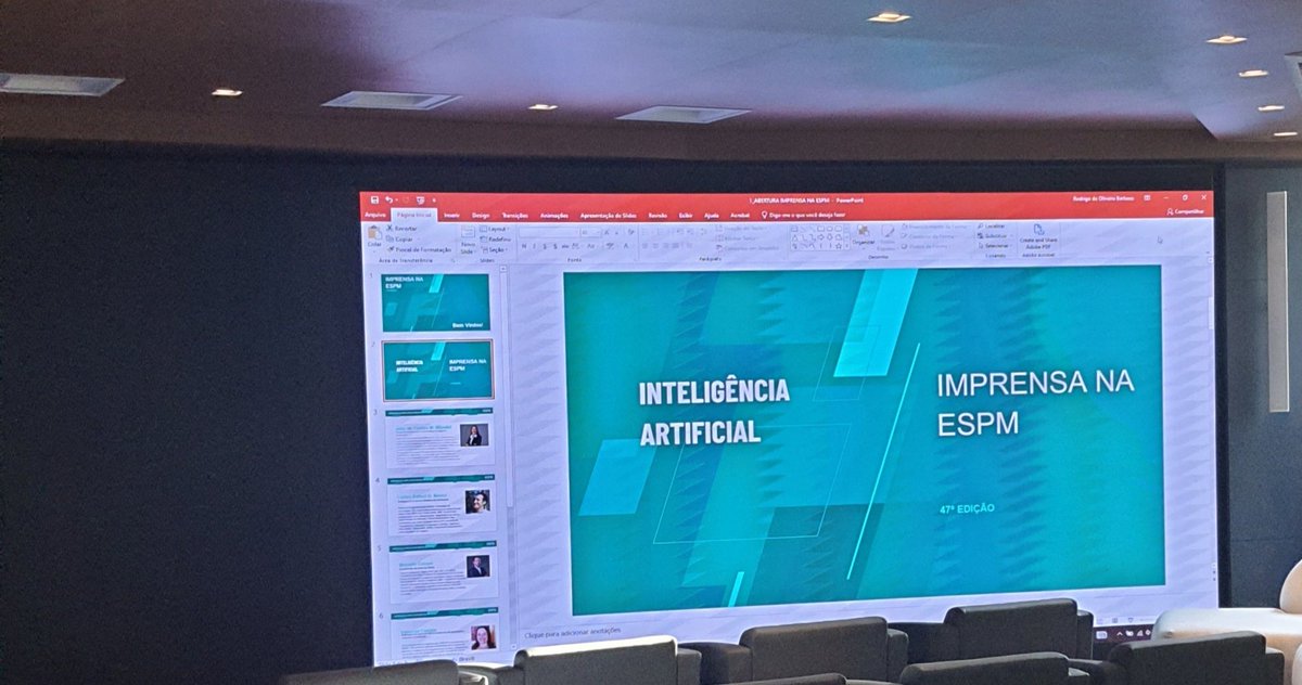 Dia de curso sobre inteligência artificial no Jornalismo, pela <a href="/espm/">ESPM</a>. Os workshops também vão abordar o tema na área jurídica e da neurociência.