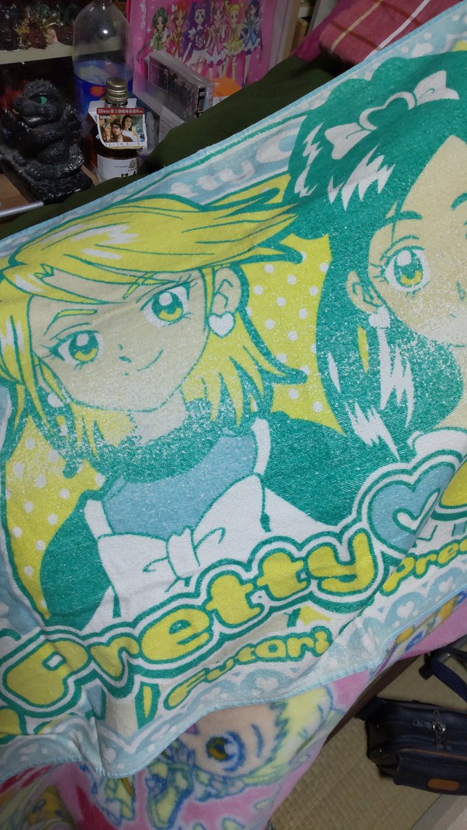 onoji_s's tweet photo. マクラカバーにしているプリキュア5のバスタオルを洗濯したので今夜は初代様のバスタオルをマクラカバーにいたします。😁
#プリキュア https://t.co/9SZn2ZkHC8