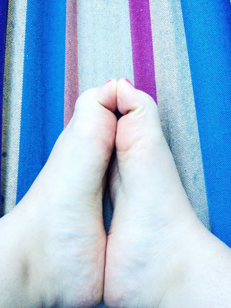 $hermajestyqueenblair you better pay, slaves!

findom finsub paypig cashslave