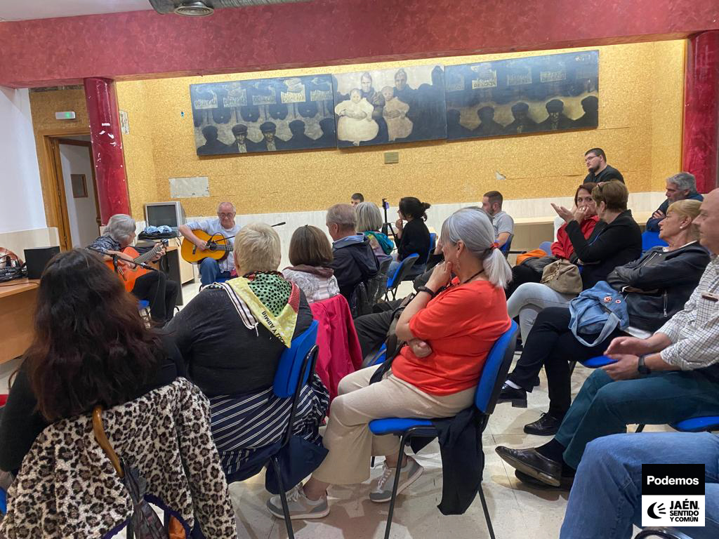 📢Ayer por la tarde, la coalición <a href="/PodemosJaen/">Podemos Jaén</a>🟣 y <a href="/JaenEnComun/">Jaén, Sentido y Común</a>🔴 tuvimos el privilegio de organizar un increíble acto cultural. Queremos expresar nuestro más sincero agradecimiento a AVV Passo por abrir las puertas de su sede y permitirnos disfrutar de este fantástico acto. 🙏🎉