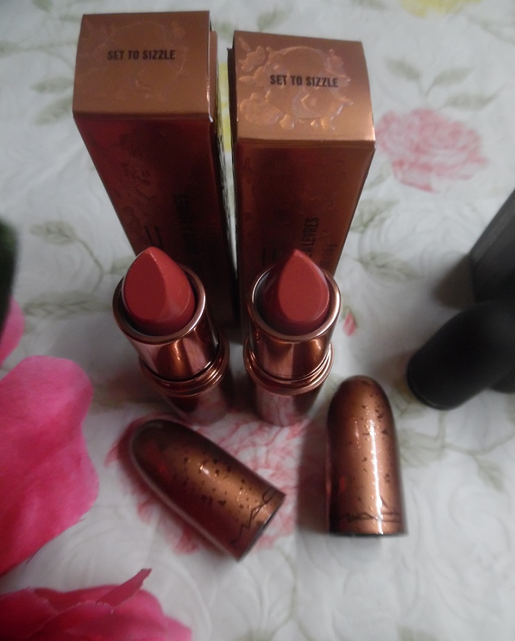 Uplift2Empower's tweet image. MAC 7-Piece #LipstickSet @ freeshippingbooth.ecrater.com/p/42931393

#MATTESHADOWS #MONTHLYBUNDLE 
#FaceMakeup #Luminizer #Primer #Concealer #Powder #Highlighter #Blush #HealthyGlowMakeup #Bronzer #EyeMakeup #Eyes #Eyeshadows #EyePencils #Eyeliners #Mascaras #EyePalette #Brows #SettingSpray #lips