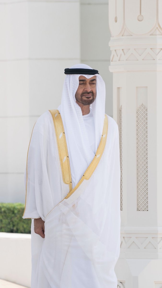 قائد مسيرة الانجازات العالميه  سيدي الرئيس القائد المفدى سمو الشيخ محمد بن زايد حفظه الله ورعاه وسدد خطاه