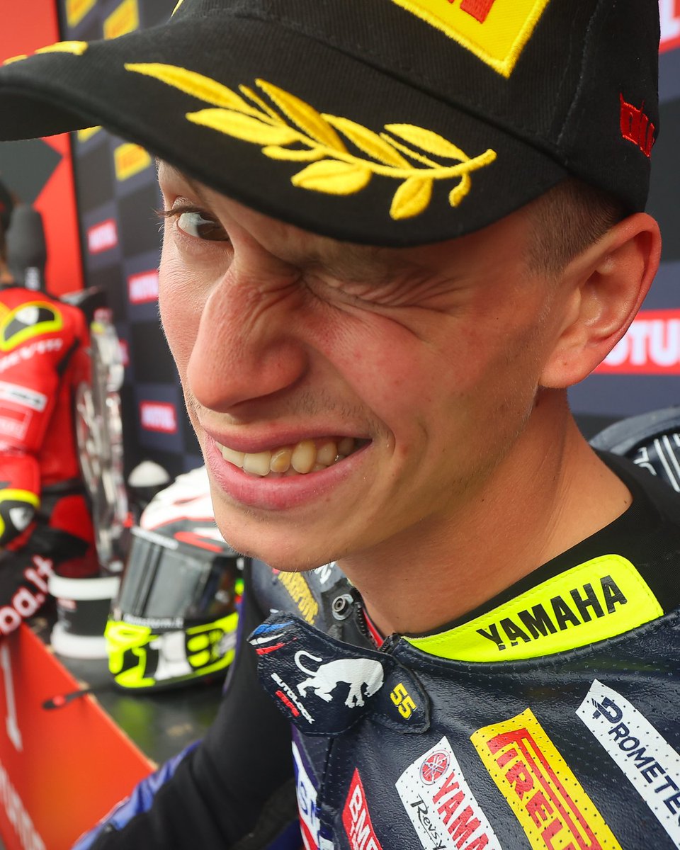 The face you make when you sign a two-year contract extension 😉

#WorldSBK #LokaNotOnTwitter
