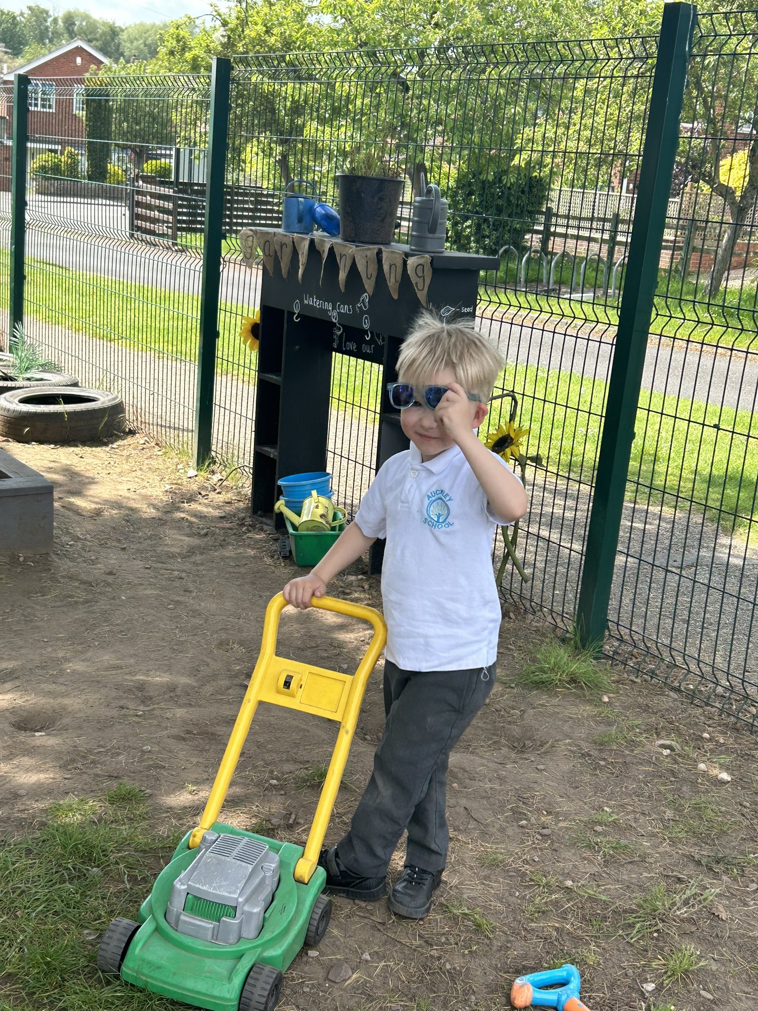 Auckley School on Twitter "Outdoor fun in the Early Years. https//t