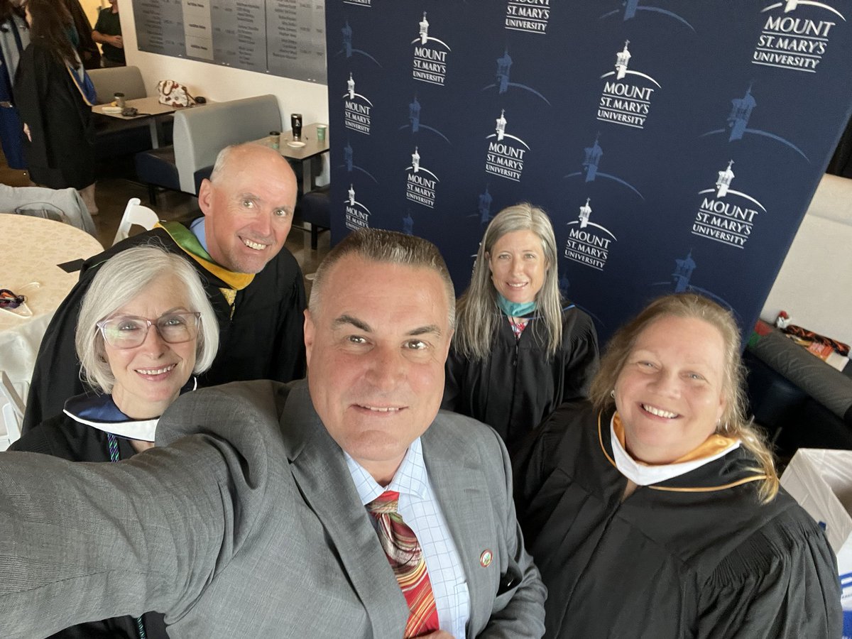 MFPYoung's tweet photo. At Brunswick High Graduation https://t.co/lrx4daD46n