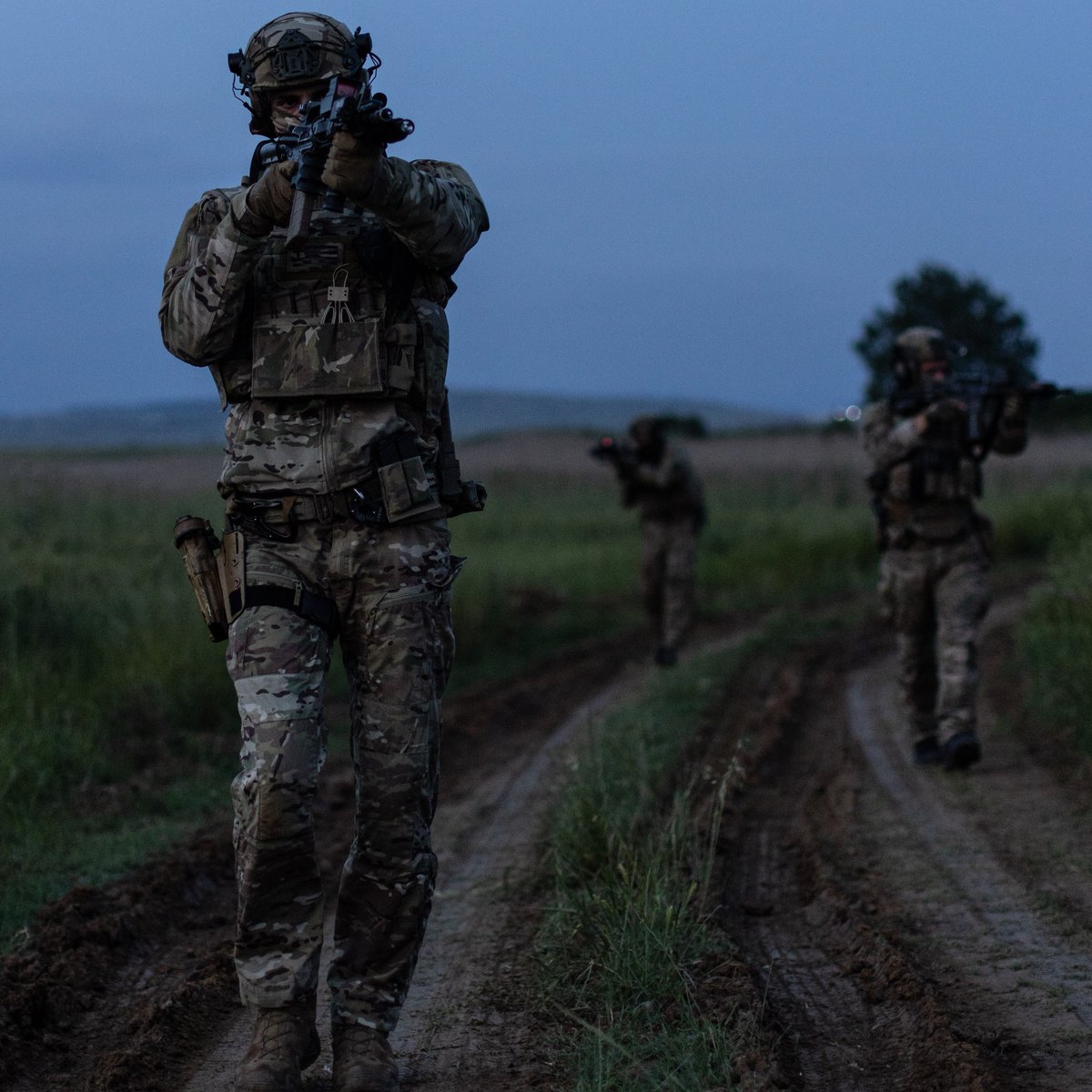 hndgspio's tweet image. Ολοκλήρωση #SwiftResponse23 

 🇬🇷🇩🇪🇺🇸🇳🇱 #StrongerTogether

@HAspokesman @NavyGR @HAFspokesperson και #ΔΕΠ του #ΓΕΕΘΑ

@USArmyEURAF @bundeswehrInfo @USEmbassyAthens 

🔗geetha.mil.gr/symmetochi-ton…