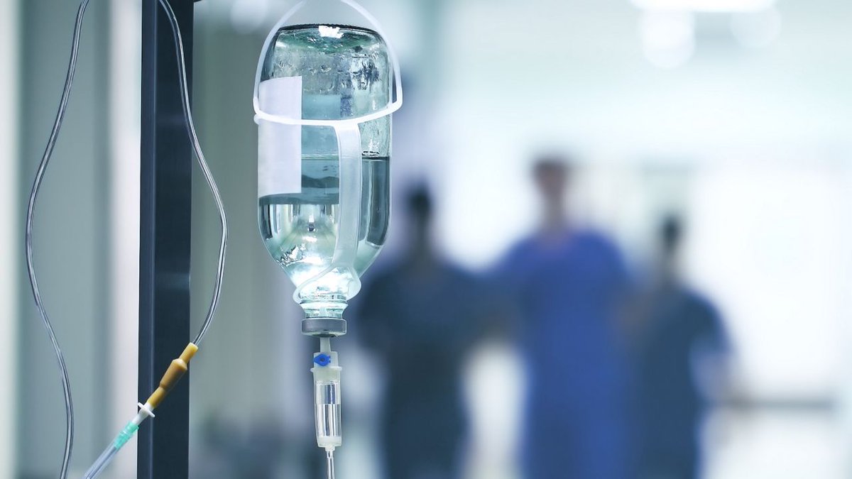 CHCAlbany's tweet photo. New FDA-approved treatment for brain cancer raises hopes - More than 200,000 people a year are diagnosed with an aggressive brain tumor in the U.S. Patients can undergo radiation in as many as 30 treatments over a period of several weeks.
https://t.co/Tc7v91WeLa https://t.co/JtQbAbPI4R