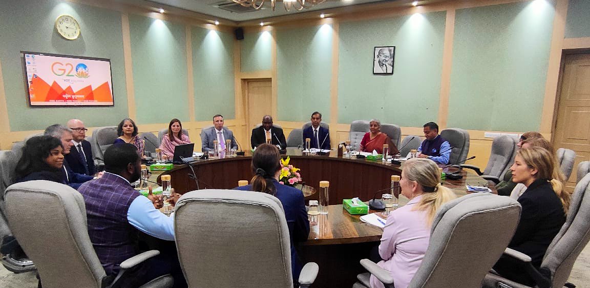 aptenco's tweet photo. RT FinMinIndia: Union Finance Minister Smt. @nsitharaman had an interaction with a delegation from @Boeing comprising of their global senior leadership team, led by Mr. Salil Gupte, President, @Boeing_In, in New Delhi, today. FM welcomed the delegation a… https://t.co/TFBa4KLILA