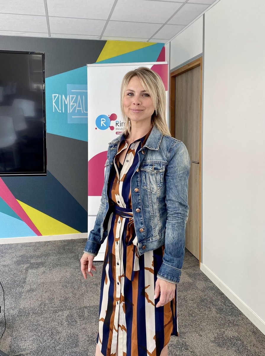 siellmarket's tweet photo. Cher réseau, 

Aujourd’hui nous avons passé un super moment à l'événement "Trouve ton associé" organisé par @rimbaud_tec !

💡 Cet événement a réuni 7 startups qui ont partagé leurs projets à travers des pitchs captivants, dans le but de rencontrer de potentiels associés. https://t.co/9sGl2aVIiN