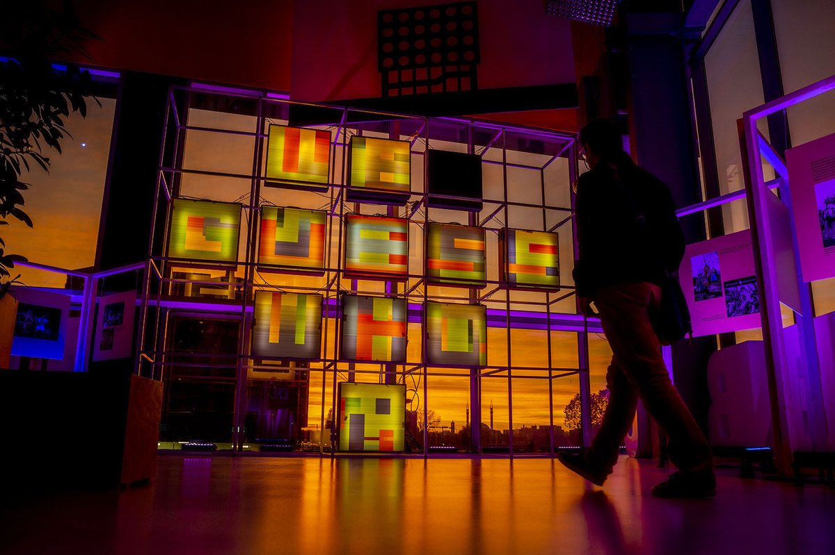 Heba Kadry, Nala Sinephro, Slauson Malone 1 and Stereolab announced as guest curators for <a href="/LeGuessWho/">Le Guess Who?</a> 2023
musicmap.global/article/le-gue…
Photo by Tim van Veen