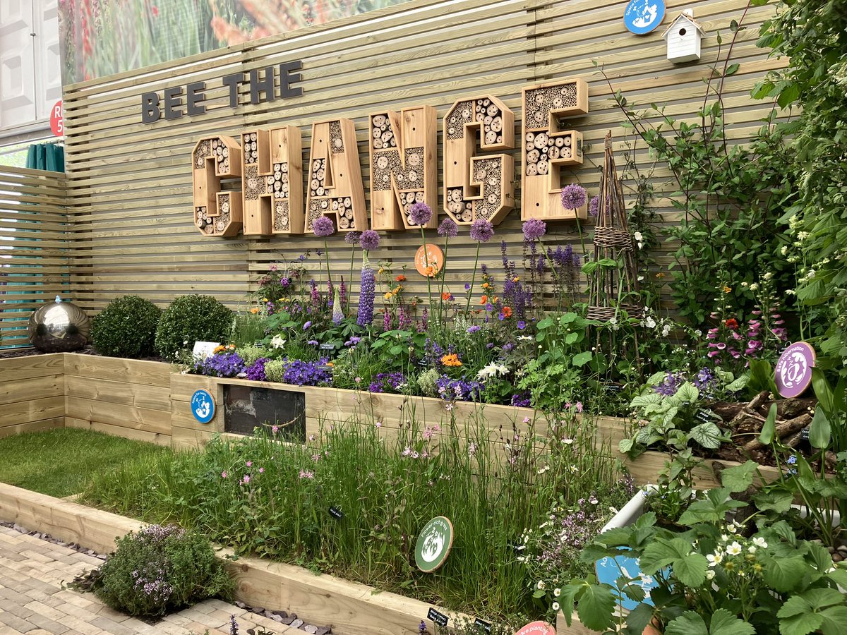 Absolutely buzzing to have won a silver-gilt medal for our #BeeTheChange exhibit at Chelsea Flower Show, showcasing how simple changes can help 🐝! Last year we won silver so thrilled to beat our own record 🥳 📍Come find our stand in the Discovery Zones