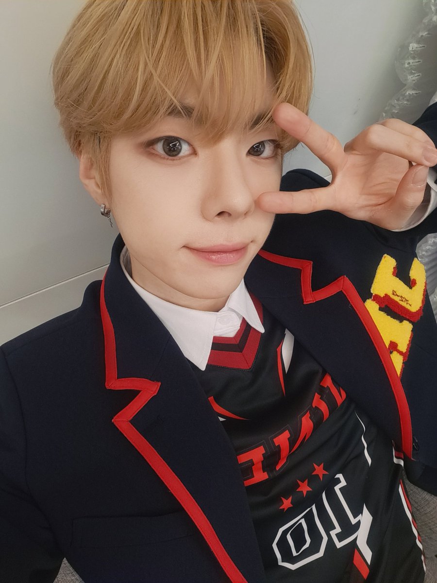 NINE_i_Firstone's tweet image. [#지호]

아이닌 오늘 하루도 잘 보내셨나요?!!!❤️

#NINEi #나인아이