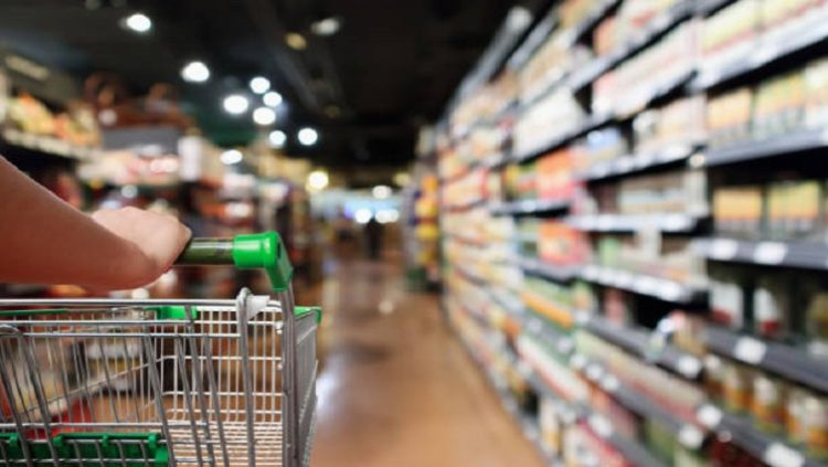 Restinguser_01's tweet photo. QUESTION OF THE DAY: With the rising cost of living, how are you stretching your food budget?

With @imanrappetti and @_BongiweZwane #SABCNews #FullView https://t.co/JLEwPRcNSo