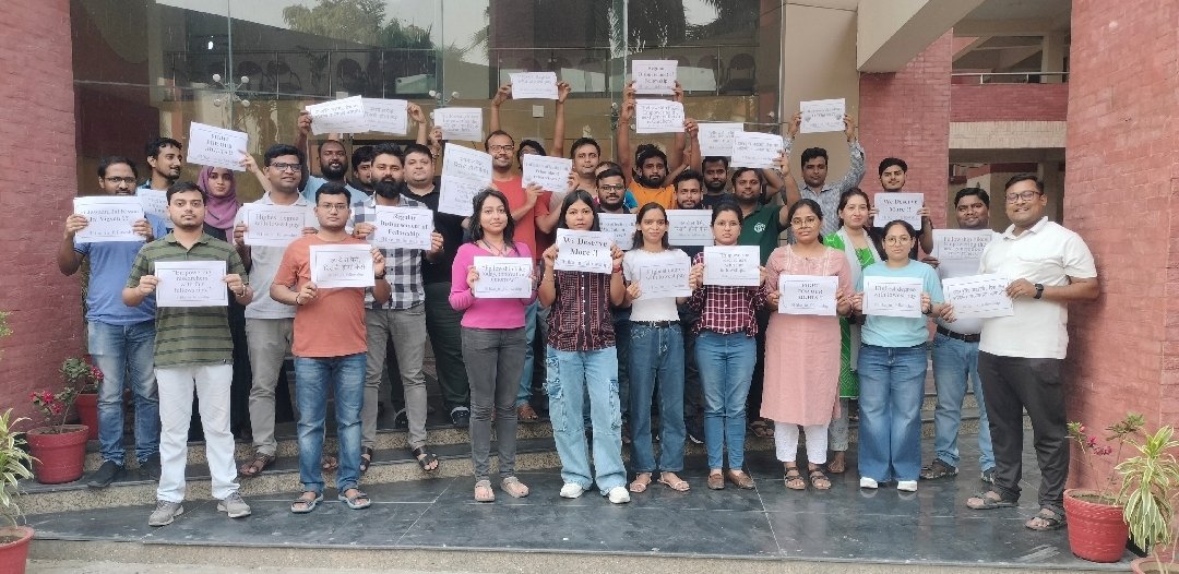All India Research Scholars Association (@airsaindia) on Twitter photo <a href="/iitroorkee/">IIT Roorkee</a> PhD scholars also came in front for their rights #Hike_in_fellowship. If premium institute Research Scholars will be on street,then how can achieve the slogan "Jai Anusandhan"<a href="/PMOIndia/">PMO India</a> <a href="/IndiaDST/">DSTIndia</a> secretary <a href="/srivaric/">chandra Srivari</a> silent for our rights so far. It's not a way to stop <a href="/iitroorkee/">IIT Roorkee</a> PhD scholars also came in front for their rights #Hike_in_fellowship. If premium institute Research Scholars will be on street,then how can achieve the slogan "Jai Anusandhan"<a href="/PMOIndia/">PMO India</a> <a href="/IndiaDST/">DSTIndia</a> secretary <a href="/srivaric/">chandra Srivari</a> silent for our rights so far. It's not a way to stop