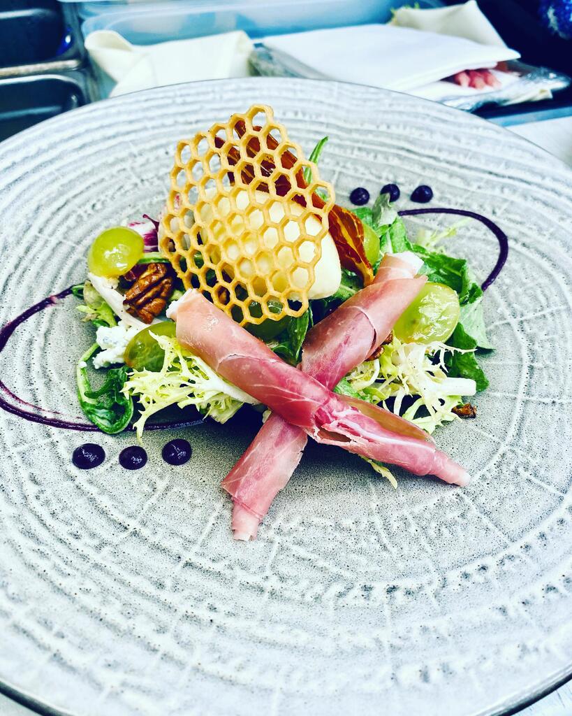 Grace Woinicz tweet media