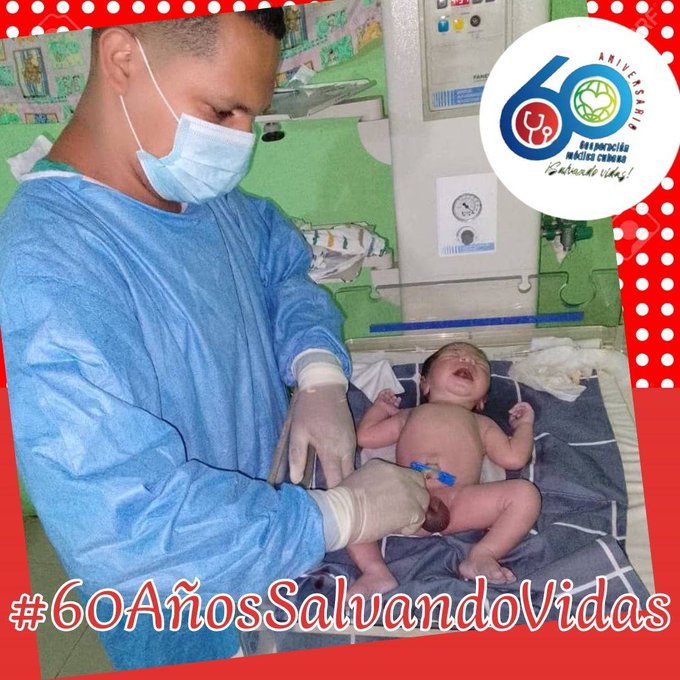CubacooperaveG's tweet photo. Revolución es defender valores en los que se cree al precio de cualquier sacrificio. #60AñosSalvandoVidas #CubaPorLaVida @cubacooperaven @MINSAPCuba @japortalmiranda @CubCooperaVeGua https://t.co/jPHm7TiaKX