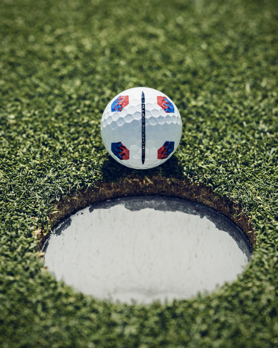 The next advancement in our visual technology, TruTrack combines the best elements of Truvis and Triple Track for better roll feedback, visible spin and alignment. 🔵🔴⛳️ #TruTrack 

#Callaway | #ChromeSoft